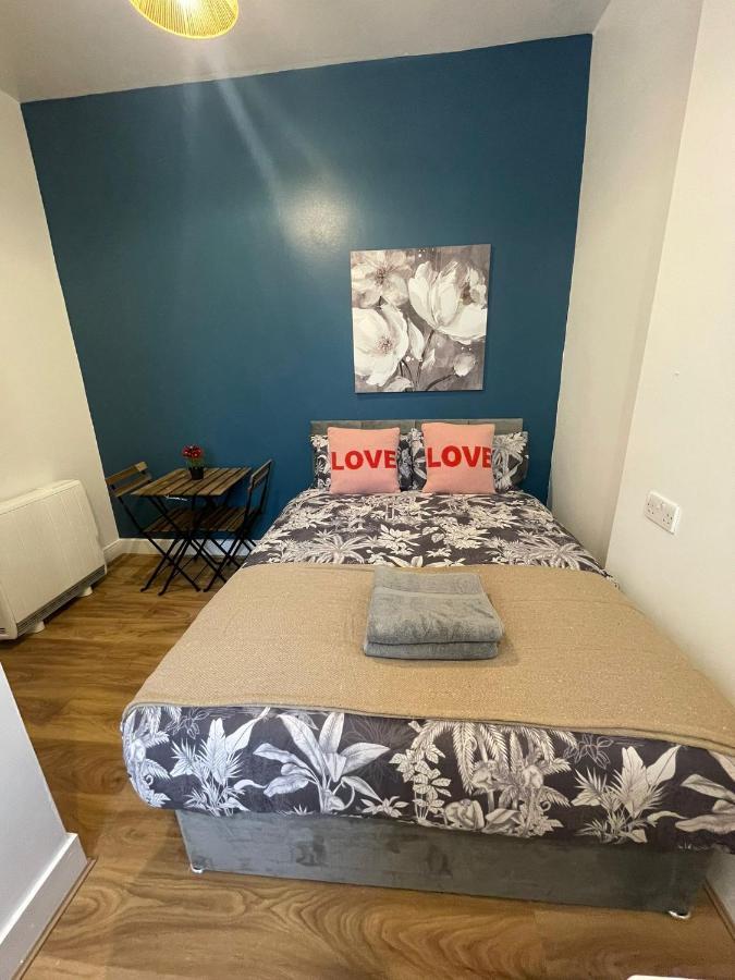 Wonderful Fully-Equipped Studio Near Central London 8 Екстериор снимка